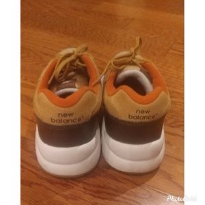 Boys big kids New Balance